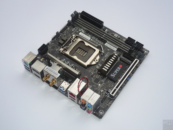 029-supermicro-c7z370-cg-iw-foto-scheda-fronte-large