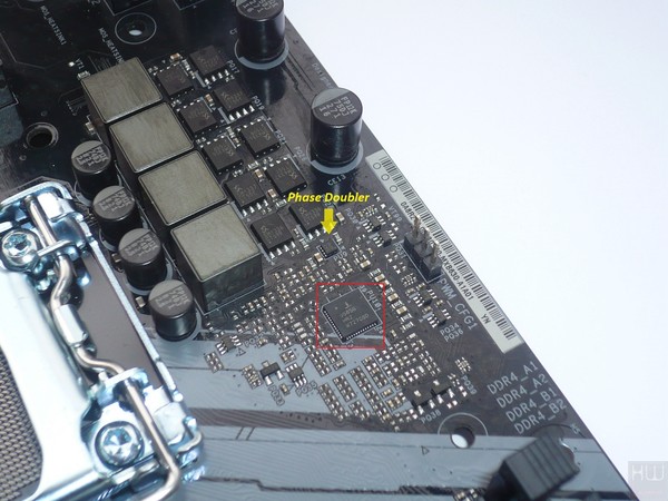 042-asrock-z370-killer-sli-foto-scheda-zona-socket-particolare-circuiteria-controller-pwm
