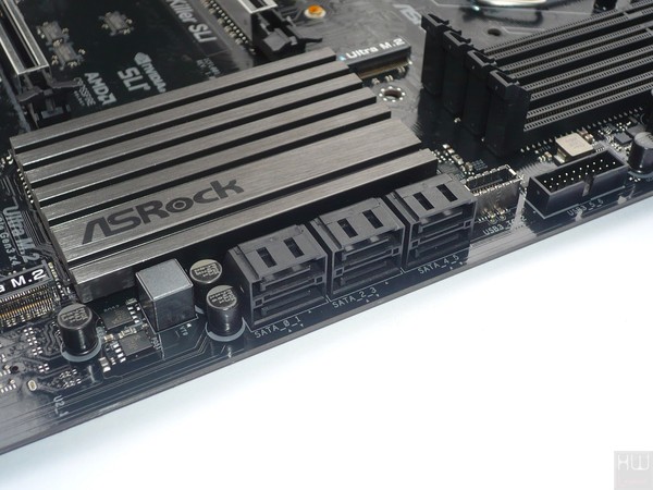 049-asrock-z370-killer-sli-foto-scheda-porte-sata