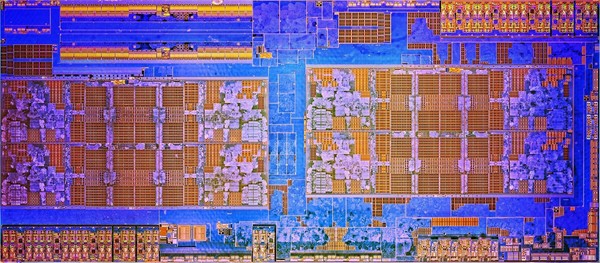 004-B-amd-ryzen-apu-raven-ridge-die-microprocessore-ryzen7