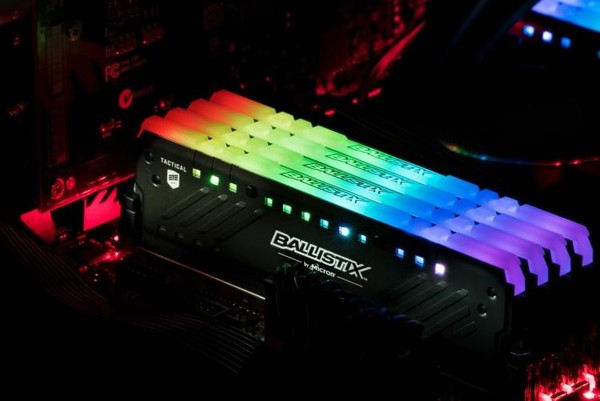 Crucial_DDR4_Ballistix_Tactical_Tracer_RGB