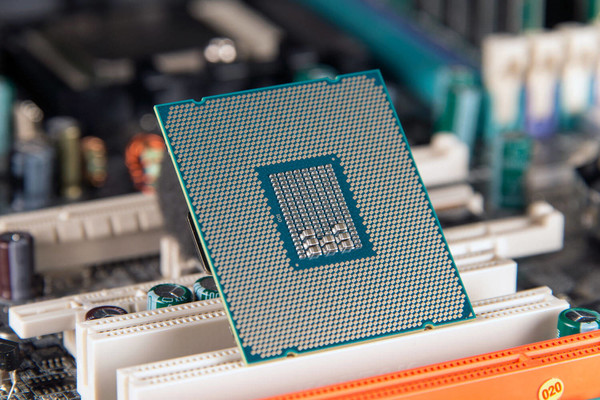 Intel_Z390_supporter_le_CPU_Cannon_Lake