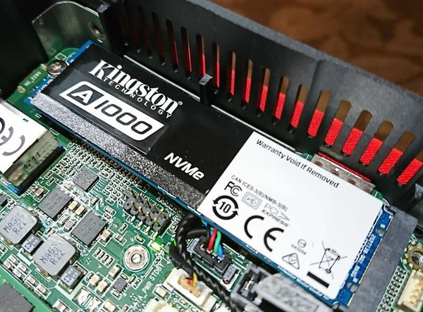Kingston_A1000