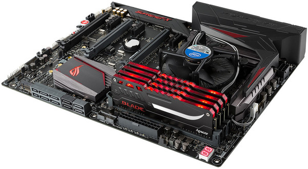 015a-apacer-blade-fire-ddr4-immagine-prodotto
