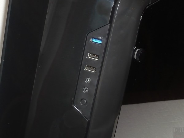 020-cortek-draco-foto-case-fronte-particolare-pannello-IO