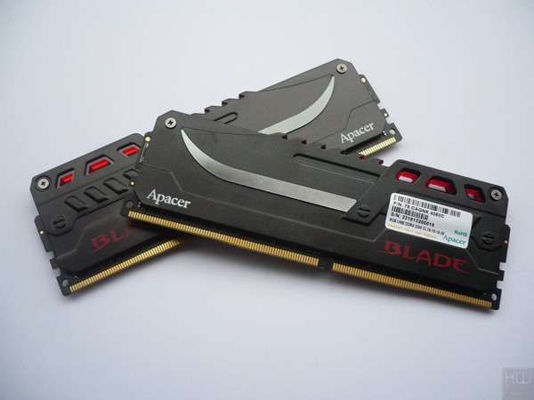 022-apacer-blade-fire-ddr4-foto-moduli-varie