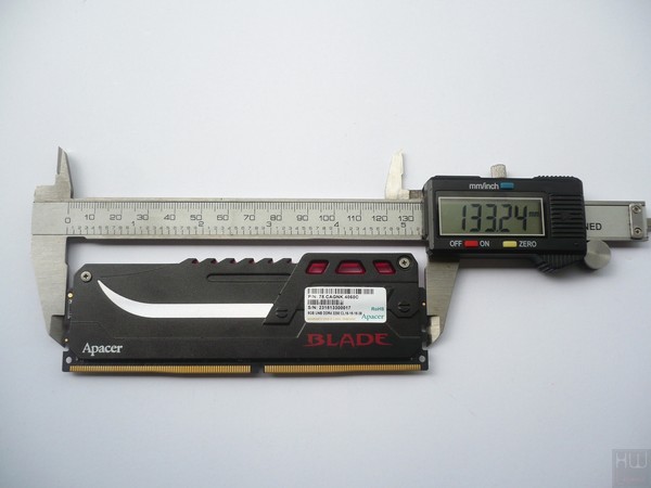 029-apacer-blade-fire-ddr4-foto-moduli-varie-particolare-misure2