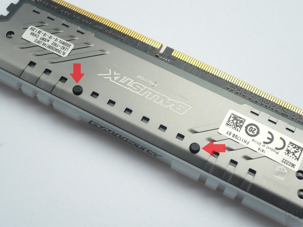 031-crucial-ballistix-tactical-tracer-rgb-foto-moduli-varie-barra-superiore-led-particolare-rimozione-perni