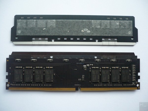 036-crucial-ballistix-tactical-tracer-rgb-foto-moduli-smontaggio