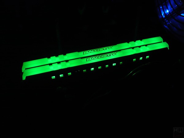 050-crucial-ballistix-tactical-tracer-rgb-ballistix-mod-utility-led-control-esempi-illuminazione