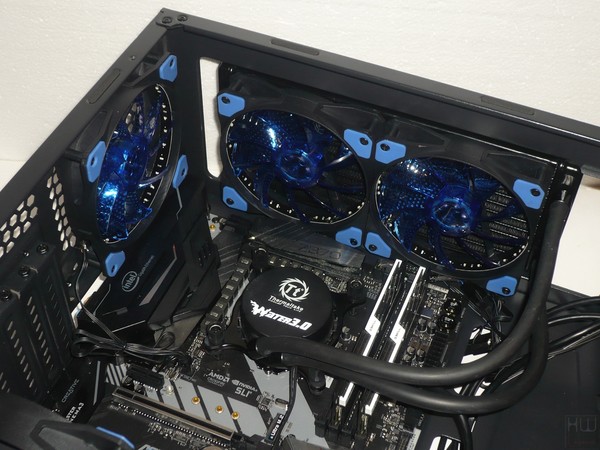 062-cortek-draco-foto-case-installazione-radiatore-aio