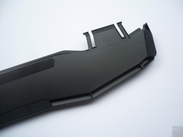 036-roccat-horde-aimo-foto-tastiera-poggiapolsi