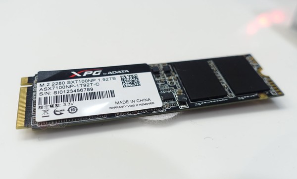 ADATA_NVMe_SX7100