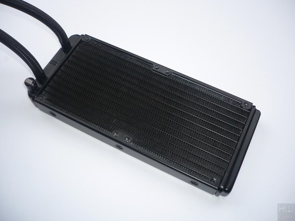 023-deepcool-castle-240-rgb-aio-foto-radiatore-large