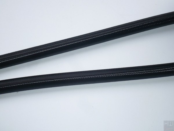 029-deepcool-castle-240-rgb-aio-foto-radiatore-dettaglio-tubi-sleeving