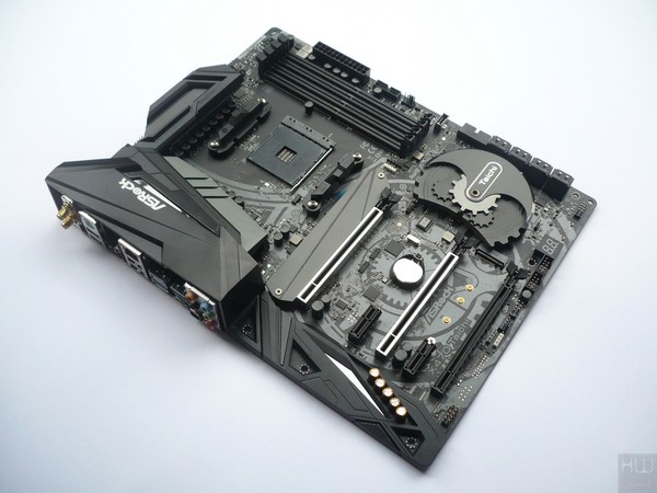 030-asrock-x470-taichi-foto-scheda-fronte-large