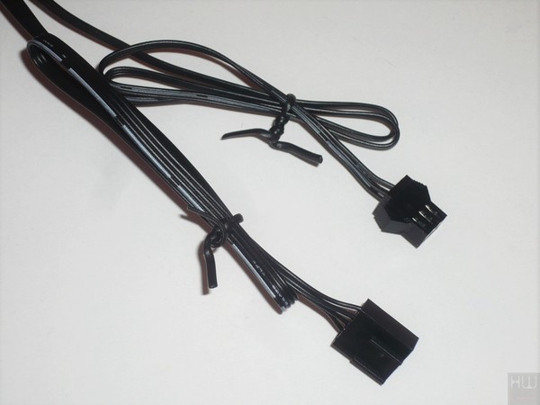 033-deepcool-castle-240-rgb-aio-foto-ventola-gamerstorm-rgb-particolare-connettori