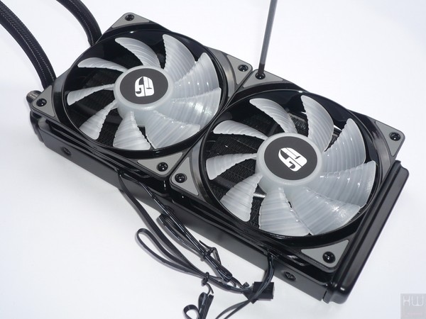 043-deepcool-castle-240-rgb-aio-installazione-preparazione-radiatore