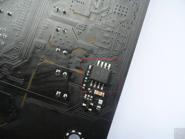 056-asrock-x470-taichi-foto-scheda-comparto-audio-purity-sound4-amp-texas-instruments2