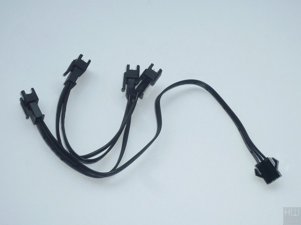 057-deepcool-castle-240-rgb-aio-installazione-controller-rgb-cavo-sdoppiatore