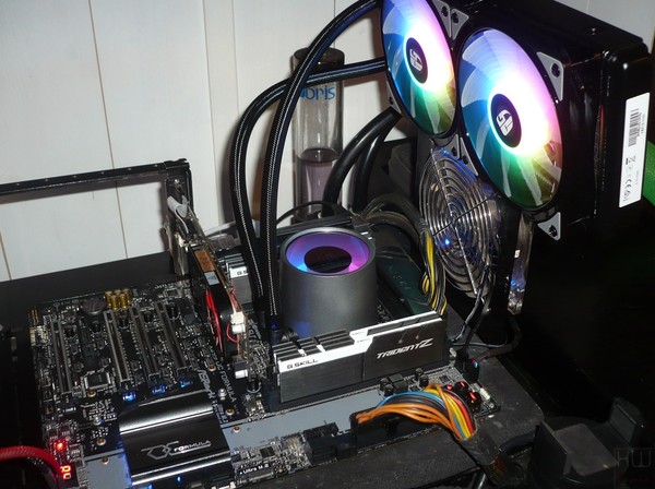 058-deepcool-castle-240-rgb-aio-sistema-prova