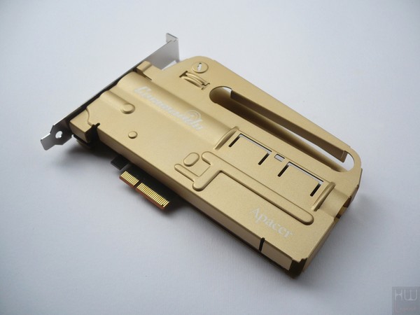 024-apacer-commando-ssd-pcie-foto-varie