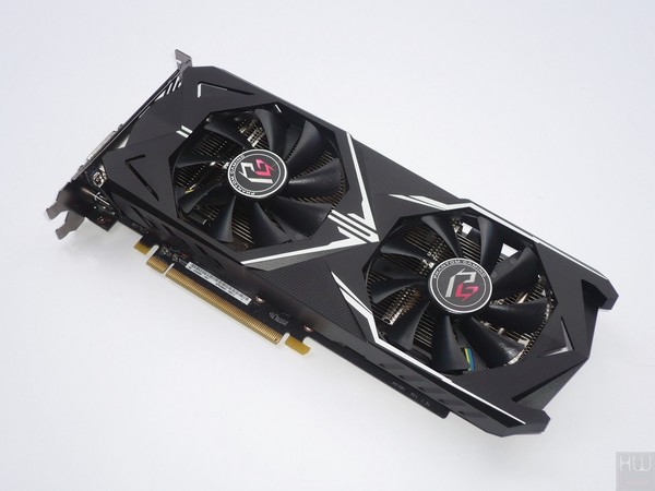 047-asrock-phantom-rx580-8g-foto-scheda-fronte-varie