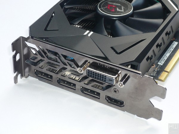 054-asrock-phantom-rx580-8g-foto-scheda-uscite-video