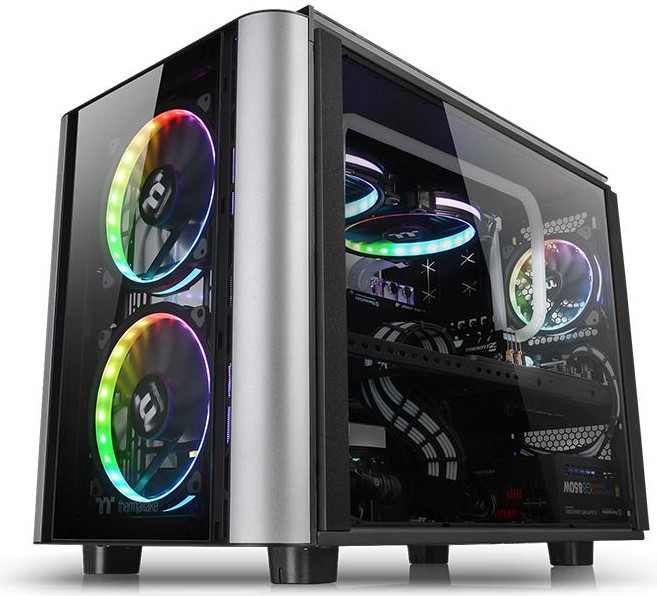 Thermaltake_Level_20_XT_-_3
