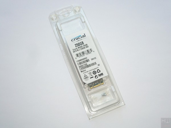 004-crucial-mx500-m2-ssd-foto-confezione-fronte-large