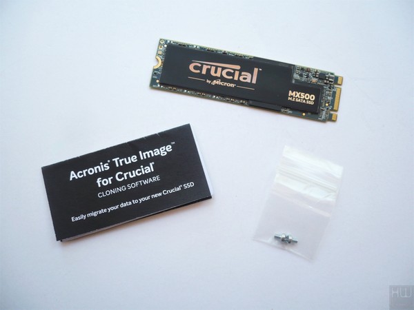 009-crucial-mx500-m2-ssd-foto-confezione-contenuto