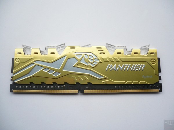 023-apacer-panther-rage-rgb-ddr4-foto-moduli-varie2