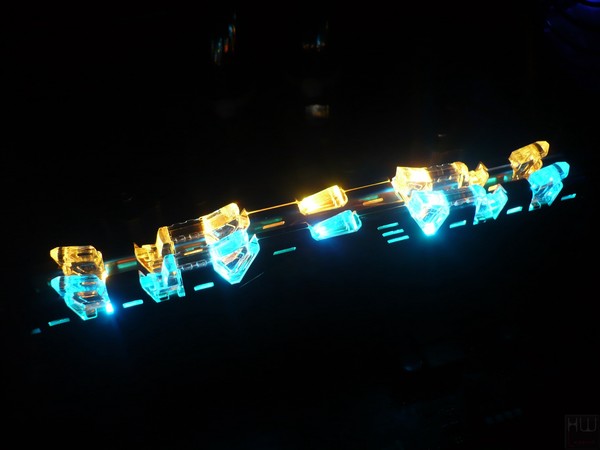 031-apacer-panther-rage-rgb-ddr4-foto-moduli-esempi-illuminazione