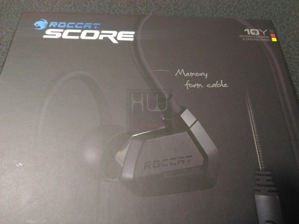 ROCCAT_Score_-_Confezione_e_Bundle_-_5