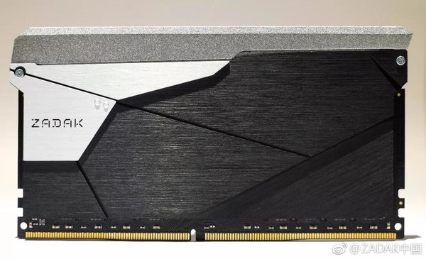 Zadak_DDR4_Double_Capacity_DC_-_2