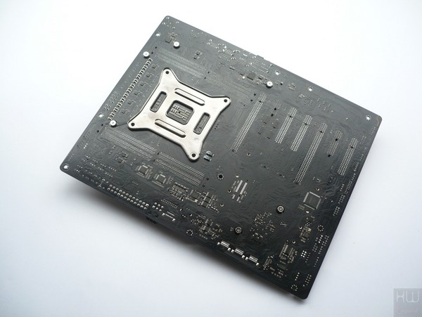 034-asrock-x299-oc-formula-foto-scheda-retro-large