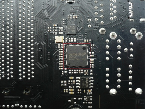 071-asrock-x299-oc-formula-foto-scheda-controller-usb3.1gen2-asmedia-secondario