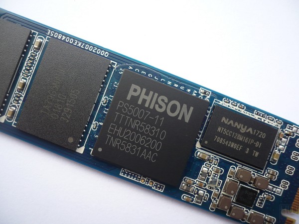 018-apacer-z280-ssd-pcie-foto-ssd-pcb-dettaglio-controller