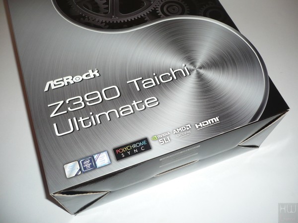 018-asrock-z390-taichi-ultimate-foto-confezione-fronte-dettagli