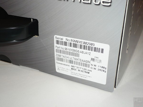 024-asrock-z390-taichi-ultimate-foto-confezione-superiore-particolare-etichetta