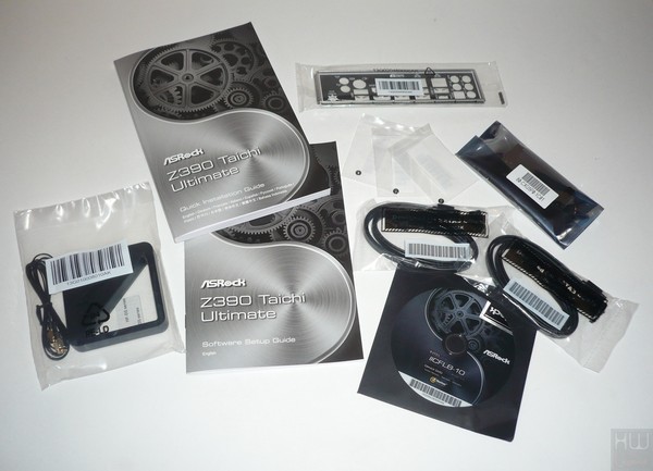 029-asrock-z390-taichi-ultimate-foto-confezione-interno-bundle-completo