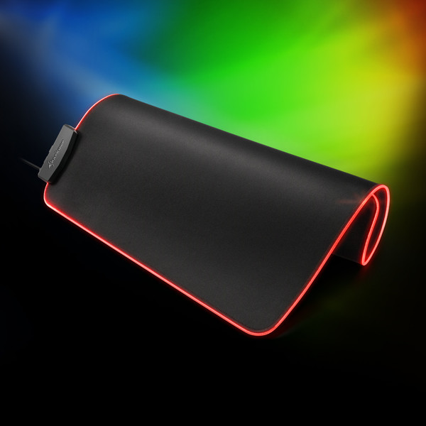 Sharkoon_gaming_1337_RGB_serie_XL_e_XXL_-_1