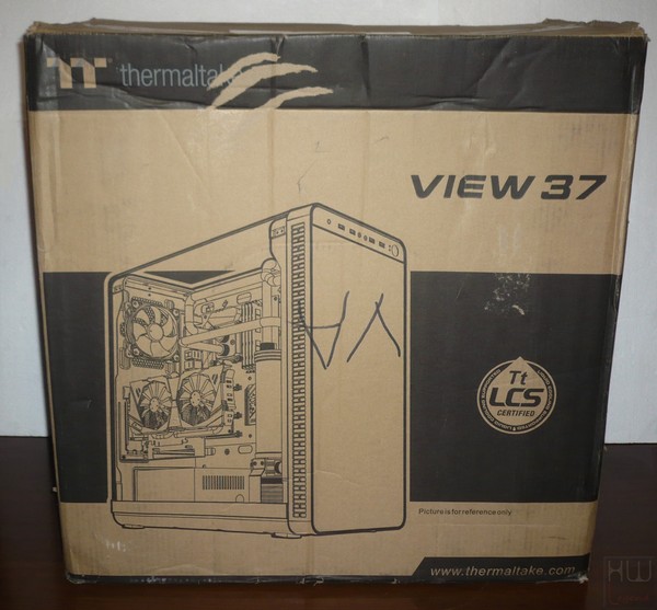 004-thermaltake-view37-riing-edition-foto-confezione-fronte-large