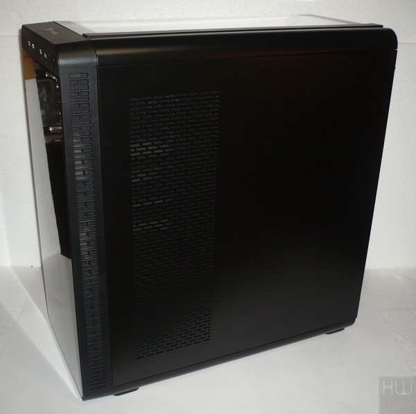 031-thermaltake-view37-riing-edition-foto-case-fronte-large