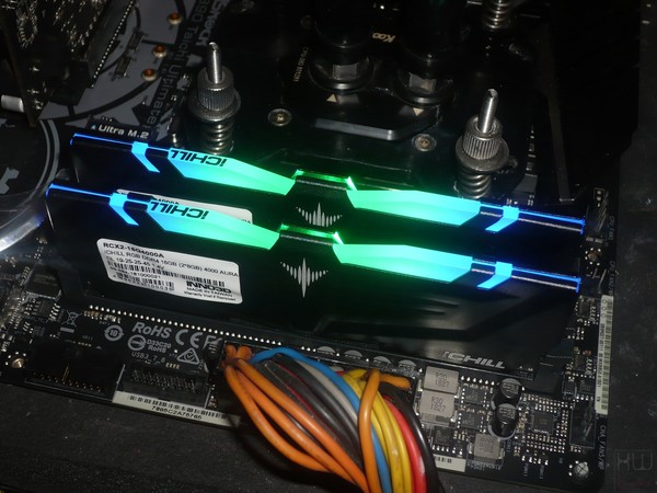 054-inno3d-ichill-memory-ddr4-foto-sistema-prova