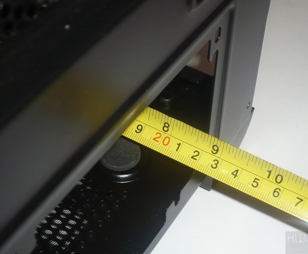 064-thermaltake-view37-riing-edition-foto-case-interno-spazio-lunghezza-psu-atx