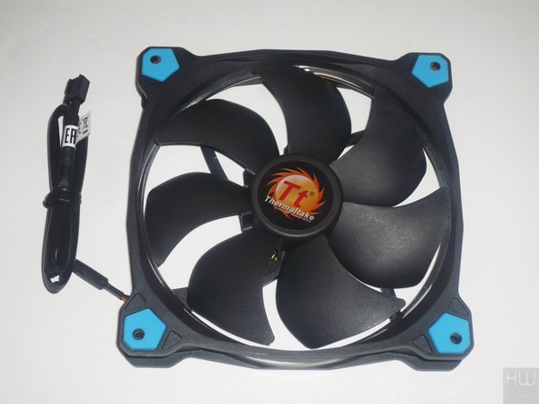 067-thermaltake-view37-riing-edition-foto-case-dettaglio-ventole