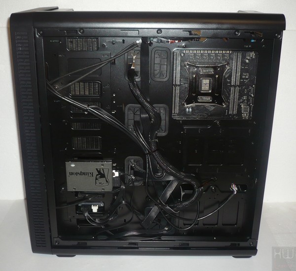 081-thermaltake-view37-riing-edition-installazione-vista-completa-retro